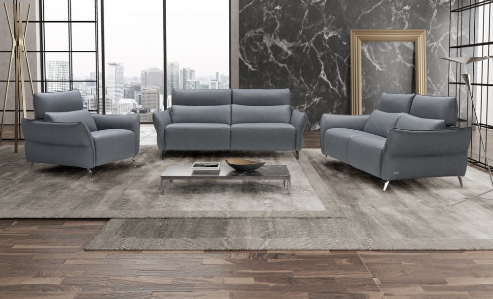 Perlini 2 Seater Leather Sofa