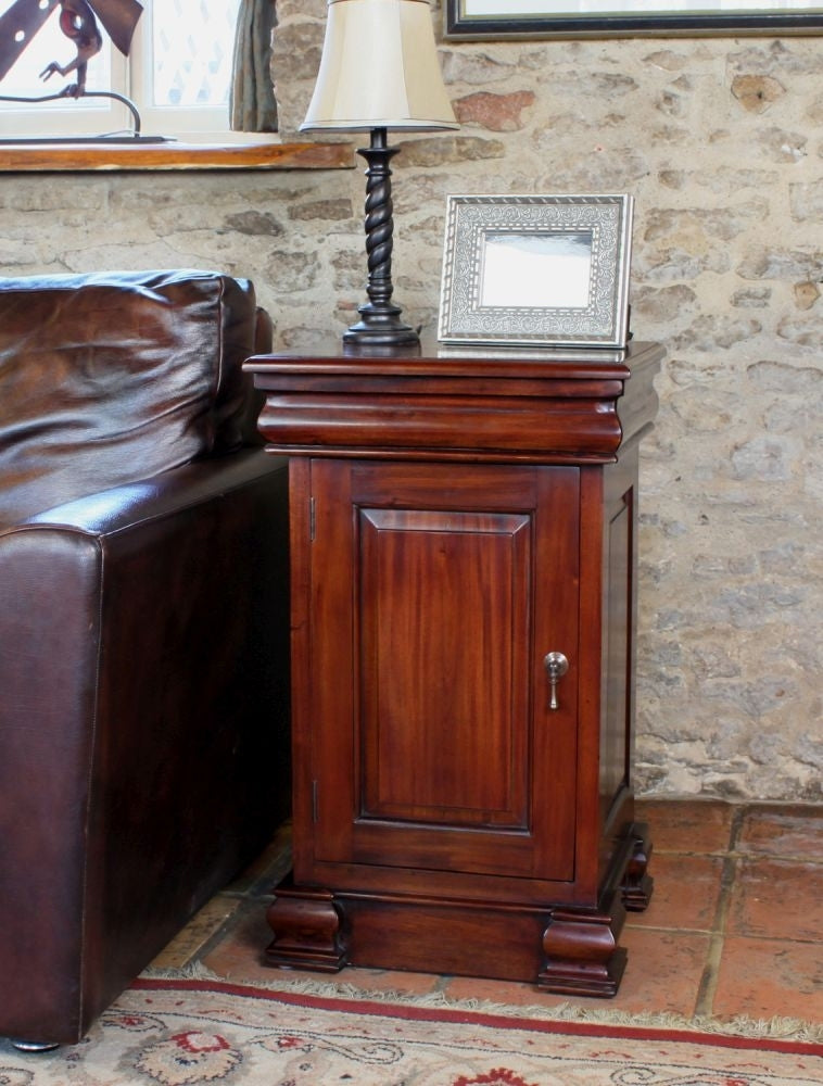 La Roque Mahogany Lamp Table