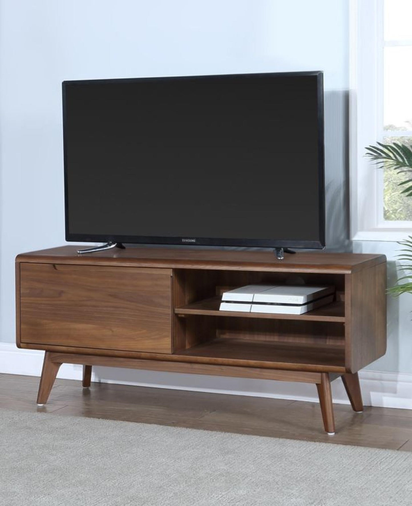 Carrington Walnut Medium TV Unit, 121cm L with Storage for Television Upto 50inch Plasma