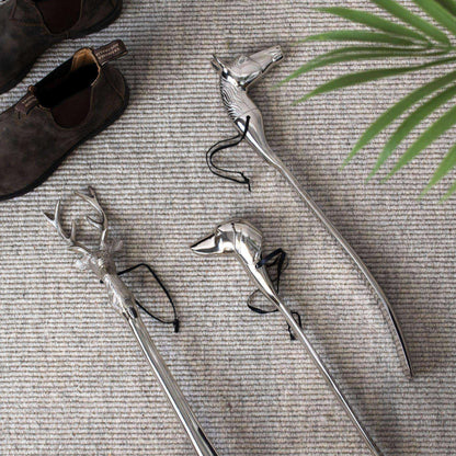 Silver Metal Nickel Stag Head Detail Shoe Horn