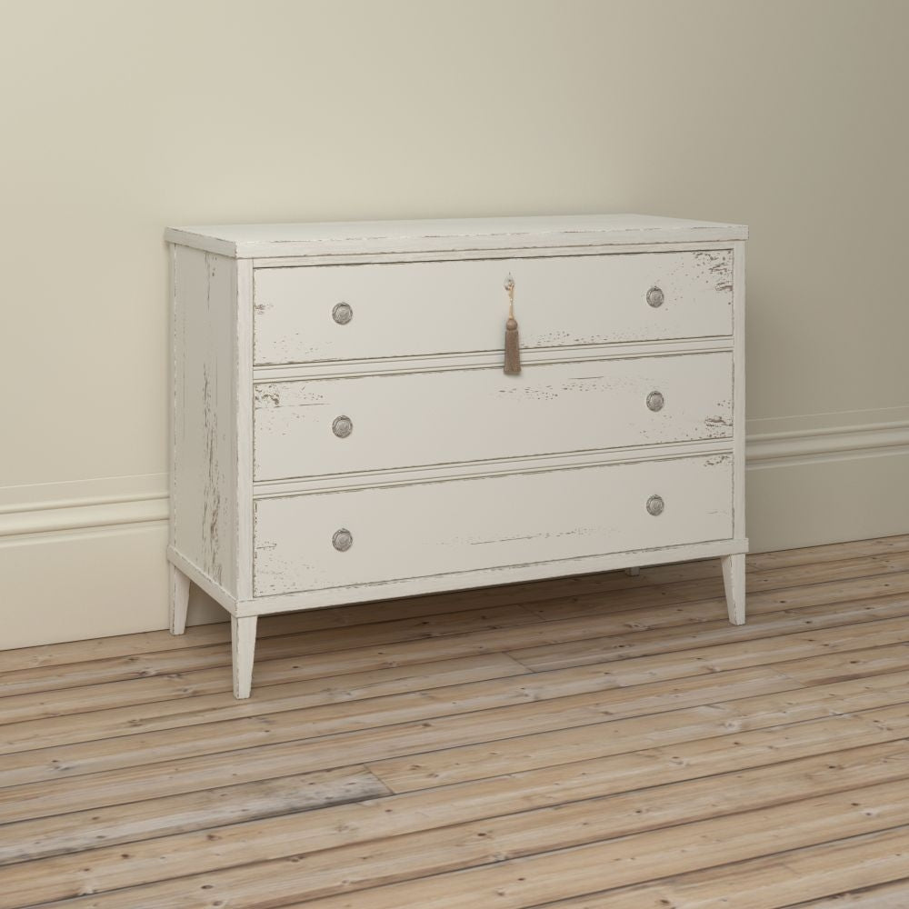 Willis and Gambier Atelier Distressed White 3 Drawer Chest