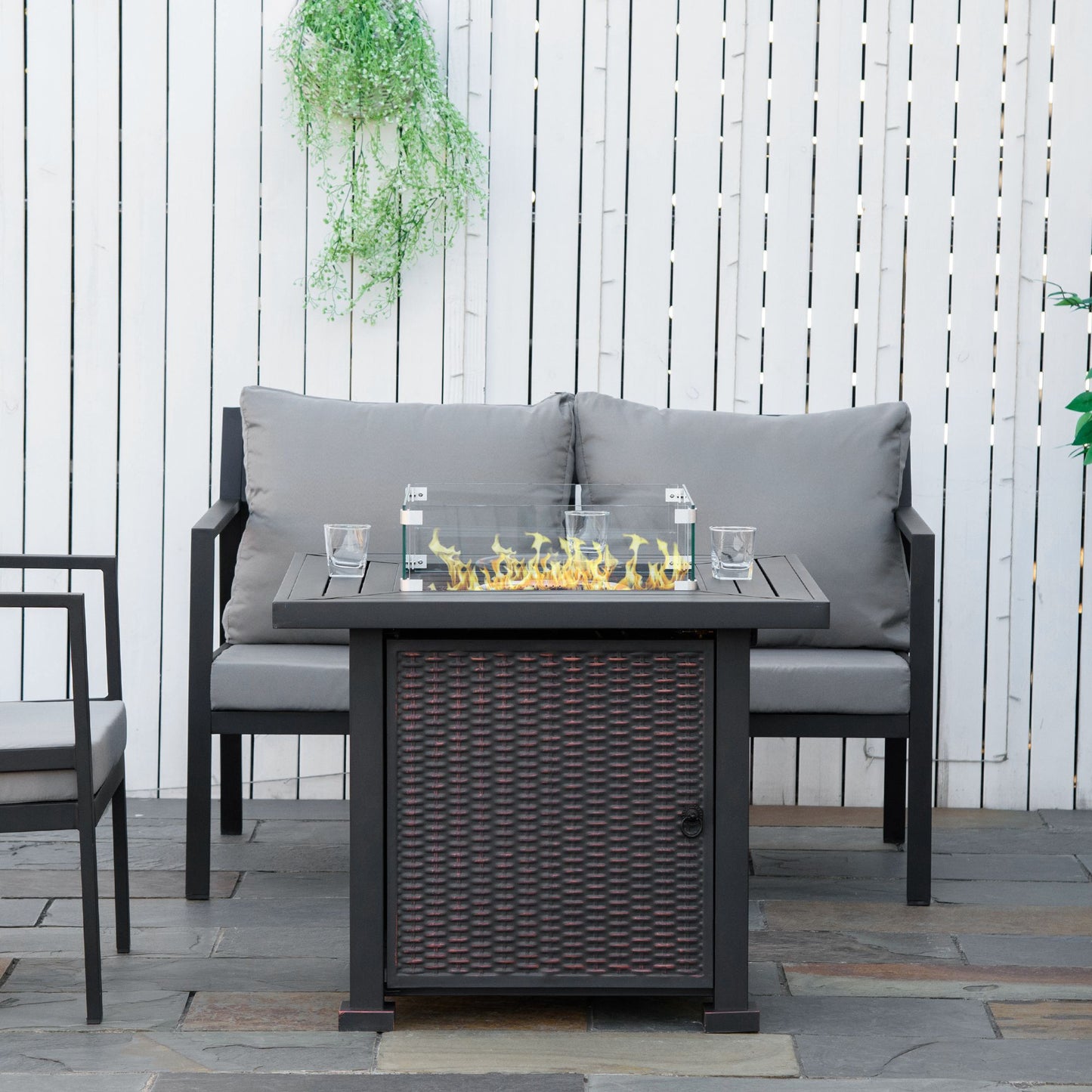 Outsunny Square Propane Gas Fire Pit Table, 50000 BTU Rattan Smokeless Firepit Patio Heater with Glass Screen, Glass Beads and Lid, 81cm x 81cm x 64cm, Black